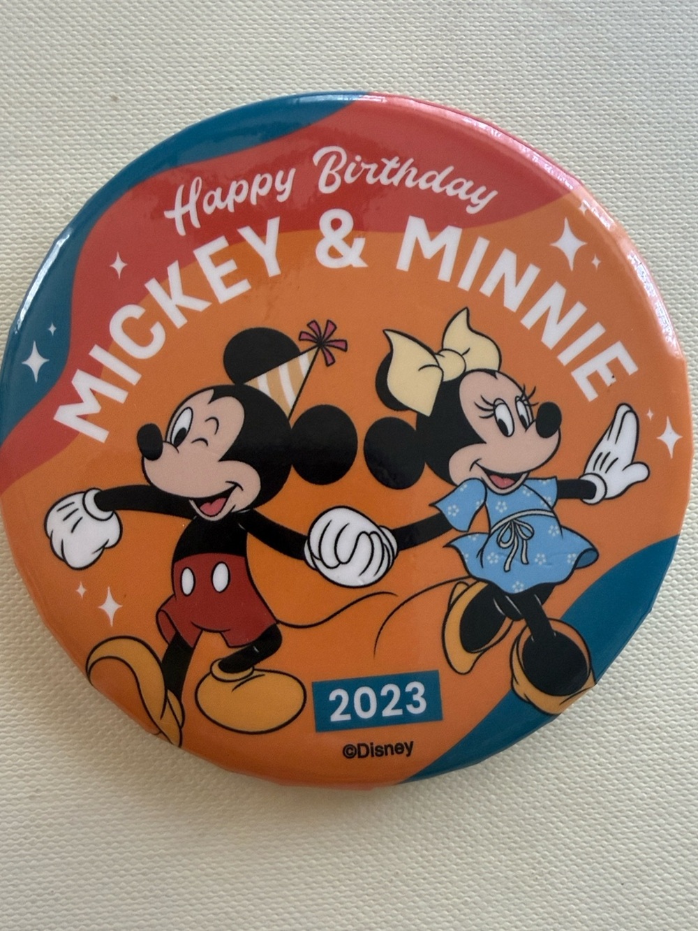DISNEY RESORT🎉HAPPY BIRTHDAY MICKEY & MINNIE 🎉2023🎉COLLECTIBLE PINBACK BUTTON
